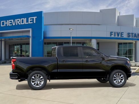 New 2026 Chevrolet Silverado 1500 Custom RWD image 5