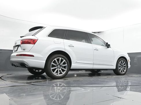 Used 2018 Audi Q7 3.0T Prestige AWD/4WD image 34