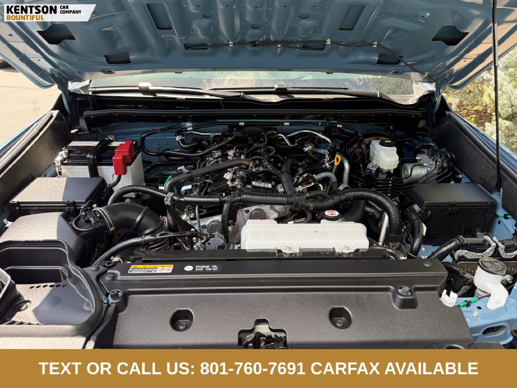 Used 2026 Toyota 4Runner SR5 AWD/4WD image 32