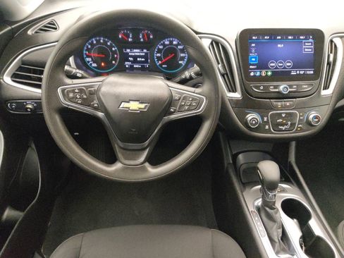 Used 2024 Chevrolet Malibu LS FWD image 22