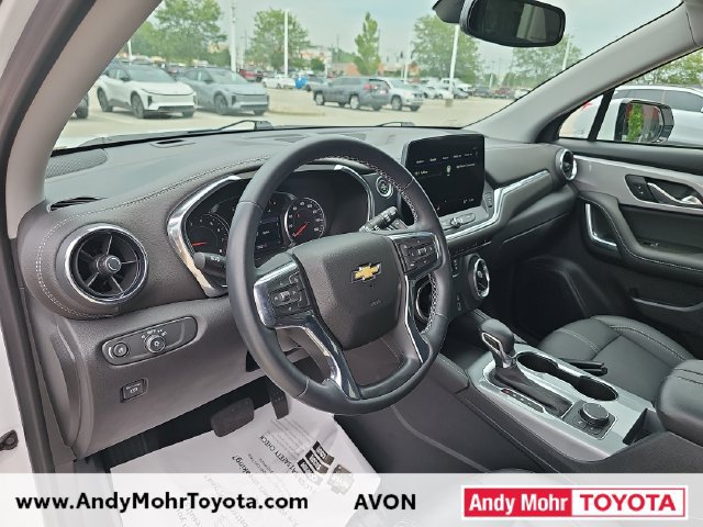 Used 2023 Chevrolet Blazer LT FWD image 9