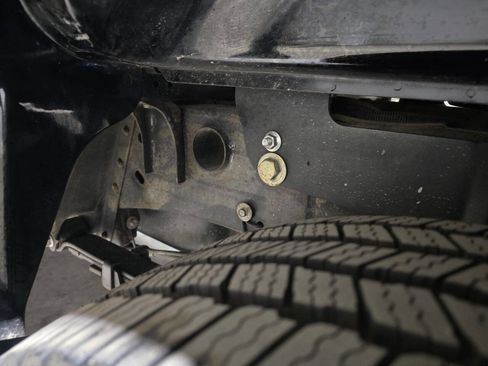 Used 2008 Chevrolet Silverado 2500 LTZ w/ Suspension Package, Off-Road AWD/4WD image 29