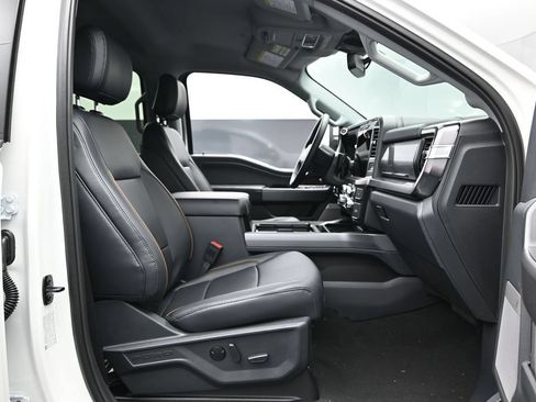 New 2026 Ford F250 Lariat w/ Lariat Premium Package AWD/4WD image 12
