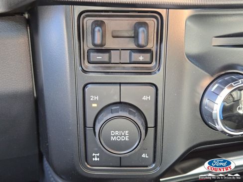 New 2026 Ford F350 Platinum AWD/4WD image 15