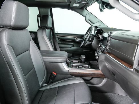 Used 2024 GMC Sierra 1500 SLT w/ SLT Premium Plus Package image 23