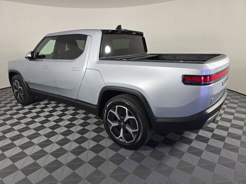 Used 2024 Rivian R1T Adventure image 3