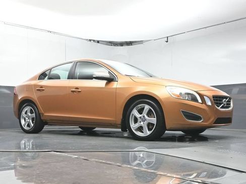 Used 2012 Volvo S60 T5 FWD image 39