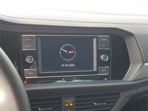 Certified 2023 Volkswagen Jetta SE image 19