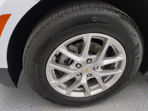 Used 2022 Chevrolet Equinox LT FWD image 31