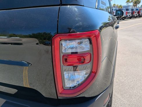 Used 2025 Ford Bronco Sport Badlands image 11