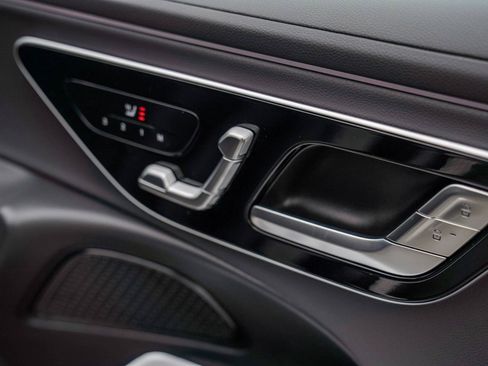 New 2026 Mercedes-Benz E 350 4MATIC Sedan image 29