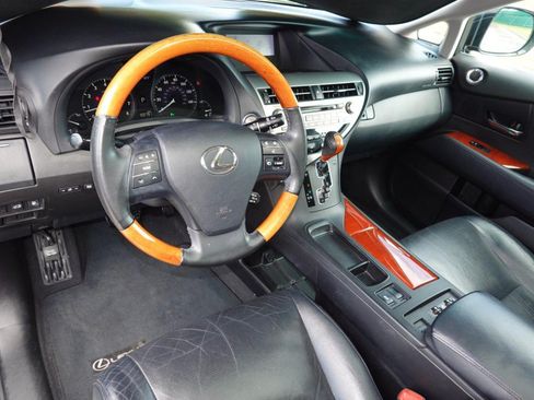Used 2011 Lexus RX 350 2WD w/ Premium Pkg image 18