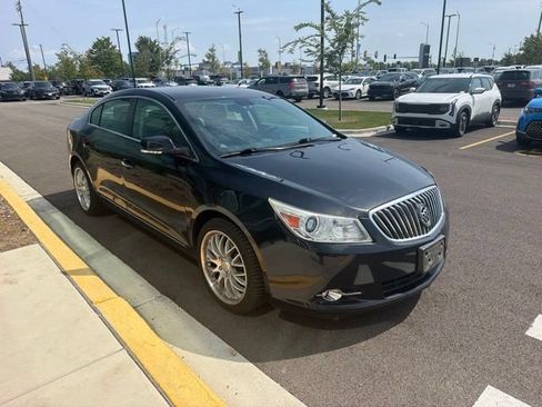 Used 2013 Buick LaCrosse Touring FWD image 19