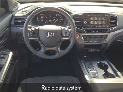 Used 2025 Honda Ridgeline Sport+ image 16