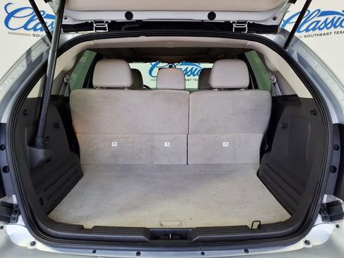 Used 2011 Ford Edge Limited w/ 301A Rapid Spec Order Code image 9