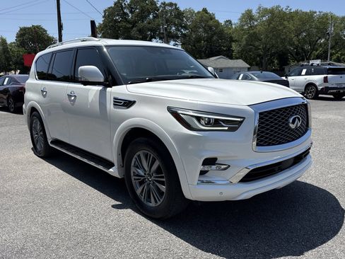Used 2022 INFINITI QX80 Luxe w/ Cargo Package AWD/4WD image 7