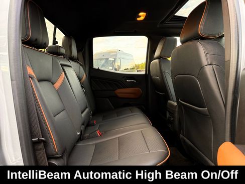 Used 2023 GMC Canyon AT4 w/ AT4 Premium Package AWD/4WD image 28