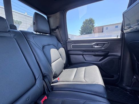 Used 2021 RAM 1500 Big Horn image 23