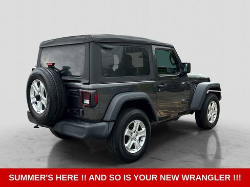 Used 2022 Jeep Wrangler Sport AWD/4WD image 7