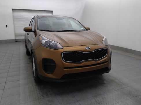 Used 2019 Kia Sportage LX image 14
