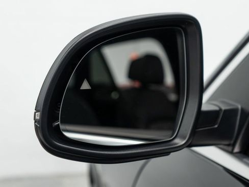 Used 2024 BMW X5 xDrive40i w/ Premium Package image 60