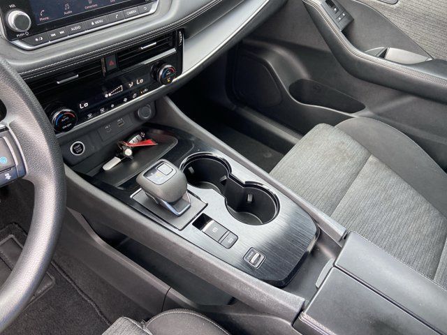 Used 2021 Nissan Rogue SV FWD image 24