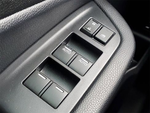 Used 2022 Honda Pilot Black Edition image 18