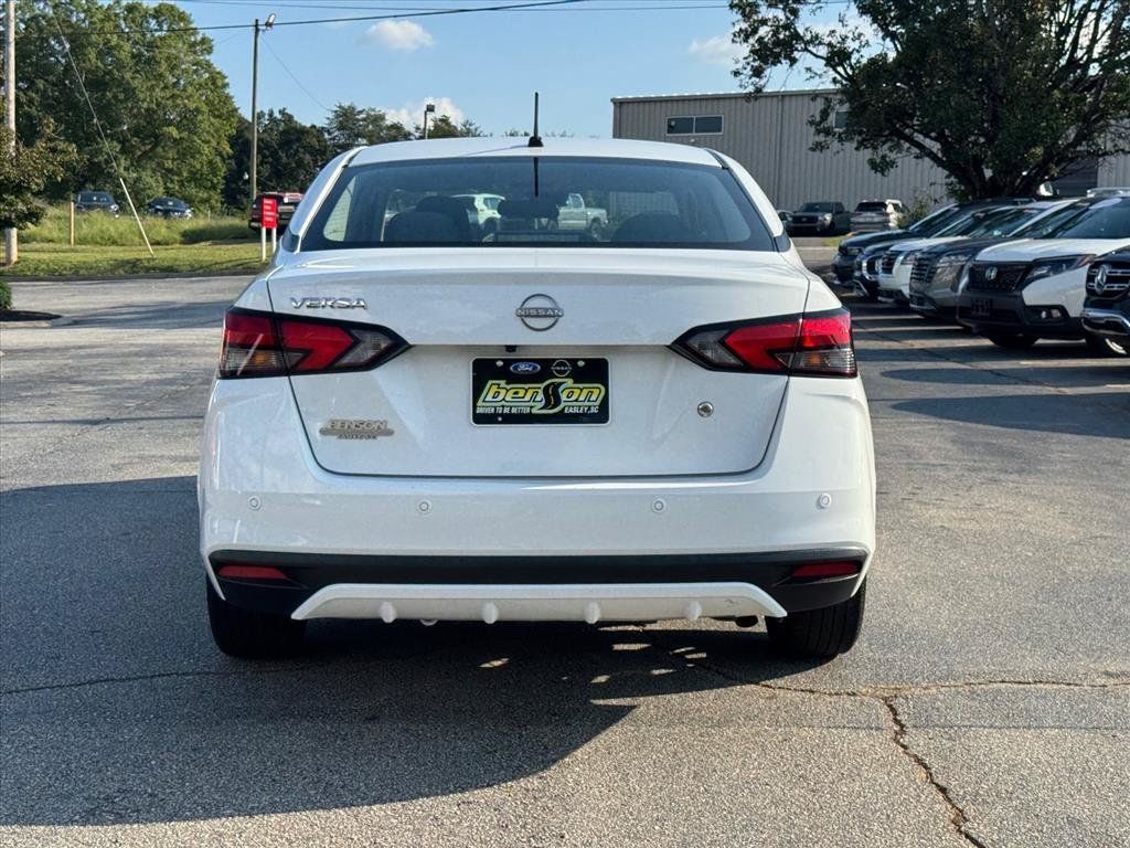 Certified 2024 Nissan Versa S w/ S Plus Package FWD image 4