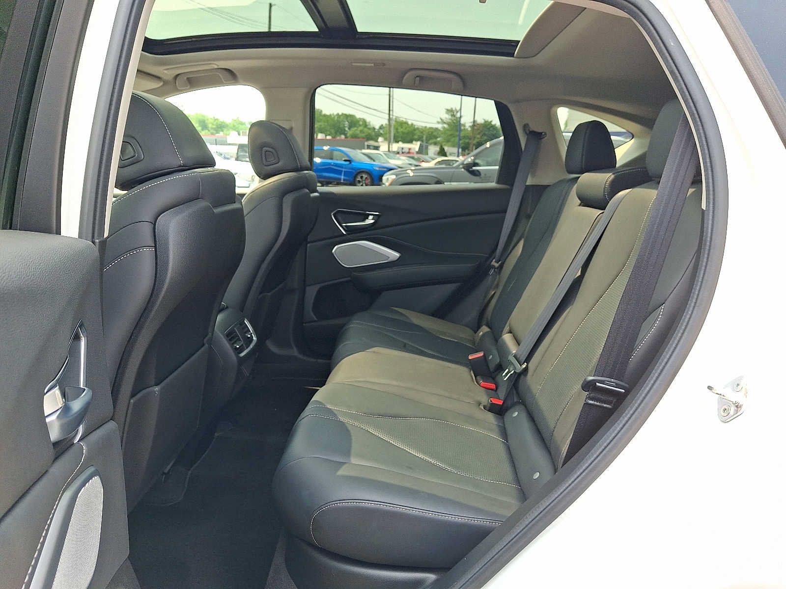 Used 2024 Acura RDX w/ Technology Package AWD/4WD image 11