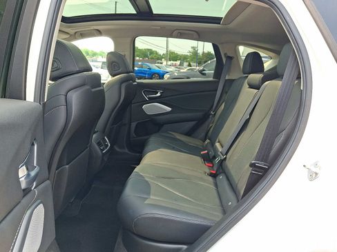 Used 2024 Acura RDX SH-AWD w/ Technology Package image 11