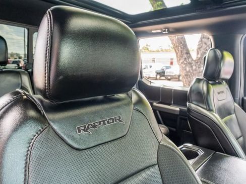 Used 2019 Ford F150 Raptor w/ Equipment Group 802A Luxury AWD/4WD image 45