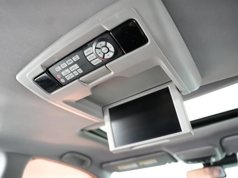 Used 2018 Honda Pilot Elite image 43