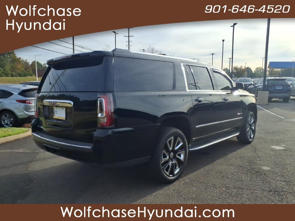 Used 2020 GMC Yukon XL Denali RWD image 5