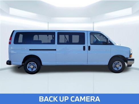 Used 2024 Chevrolet Express 3500 LT w/ LT Preferred Equipment Group image 8