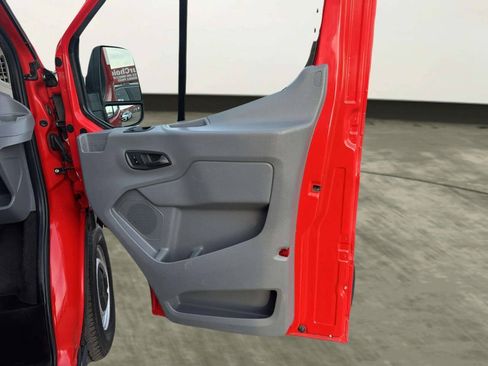 Used 2016 Ford Transit 150 XL image 21