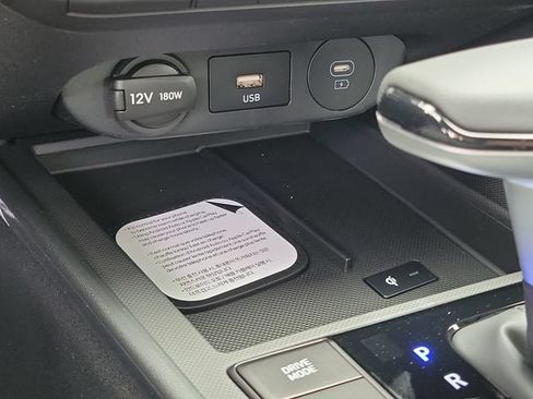 New 2026 Hyundai Elantra Sport FWD image 11