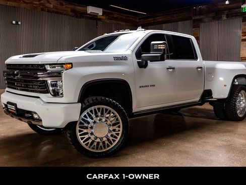 Used 2023 Chevrolet Silverado 3500 High Country image 5