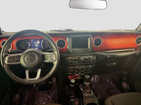 Used 2019 Jeep Wrangler Unlimited Rubicon AWD/4WD image 17