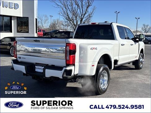 Used 2024 Ford F350 Limited image 3