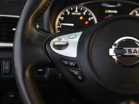 Used 2017 Nissan Sentra SV w/ Style Package image 17