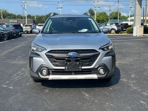 Used 2024 Subaru Outback Touring AWD/4WD image 44