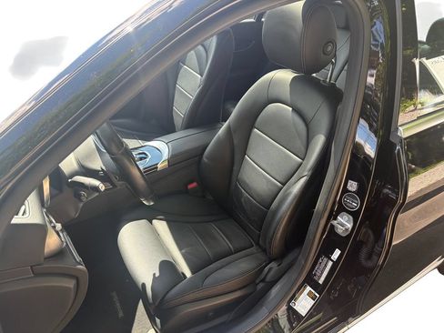 Used 2019 Mercedes-Benz C 300 4MATIC Sedan image 11
