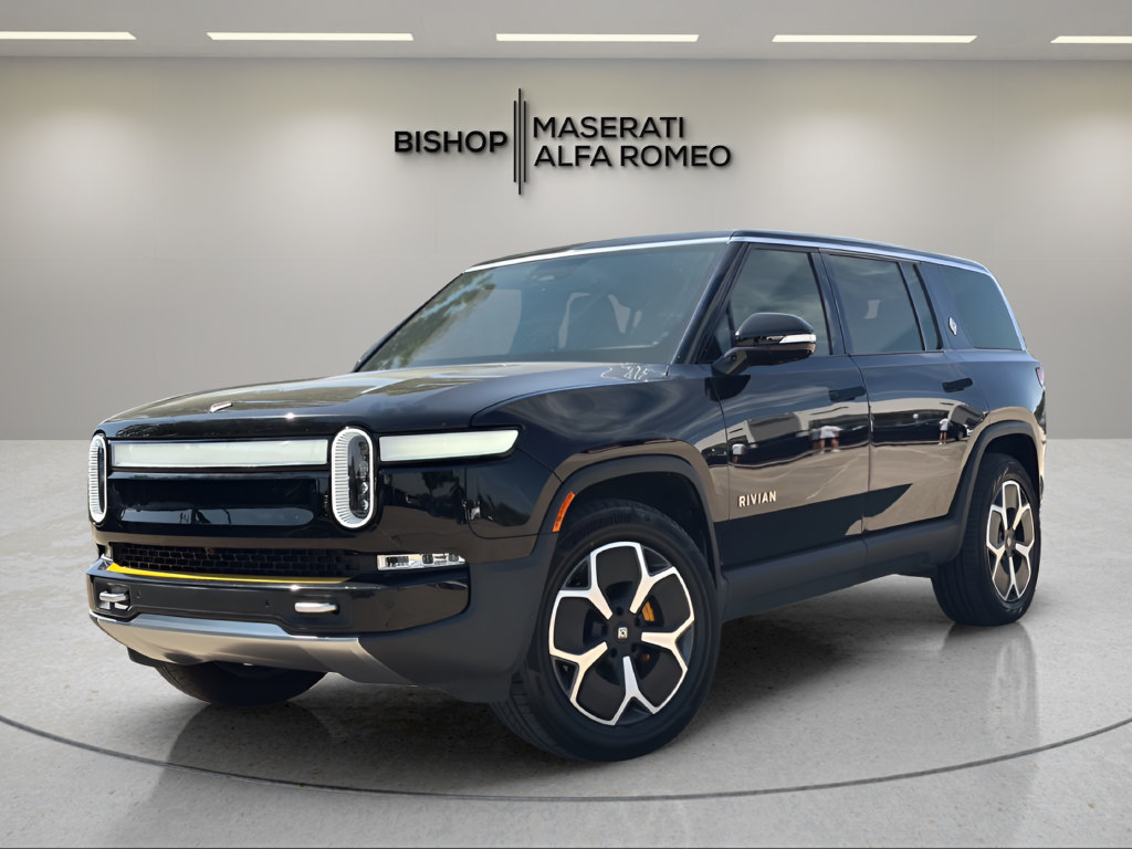 Used 2024 Rivian R1S Adventure Quad AWD/4WD image 2