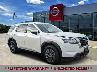 Used 2022 Nissan Pathfinder SV