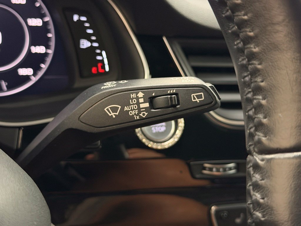 Used 2019 Audi Q7 3.0T Prestige AWD/4WD image 24
