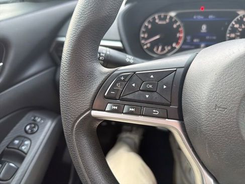 Used 2022 Nissan Altima 2.5 SV image 31