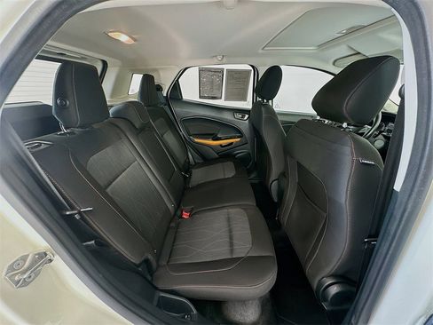 Used 2021 Ford EcoSport SE w/ SE Convenience Package image 27