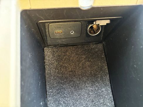 Used 2014 Subaru Outback 2.5i Limited w/ Moonroof Package image 28