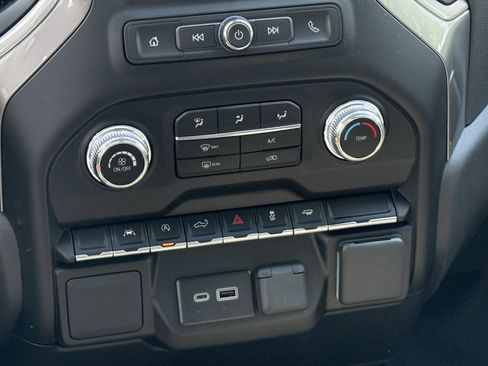 New 2026 GMC Sierra 1500 Pro w/ Pro Value Package image 14