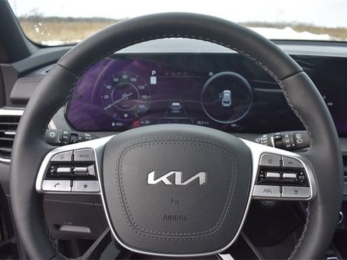 New 2025 Kia Telluride AWD image 31